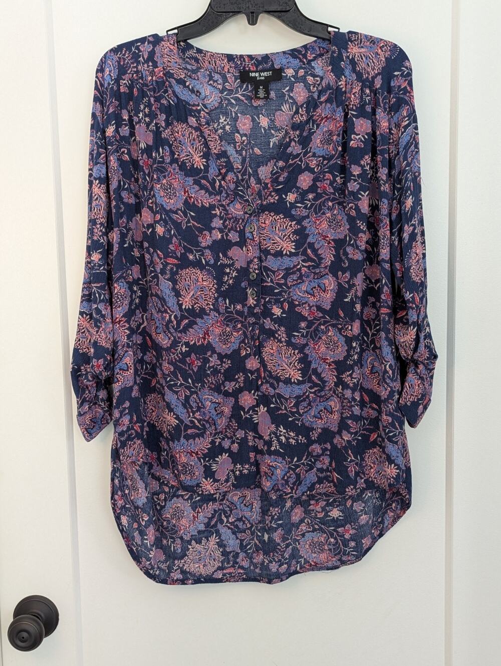 Nine West Medium Navy Pink Floral High Low Tunic Roll Tab Sleeves Preppy